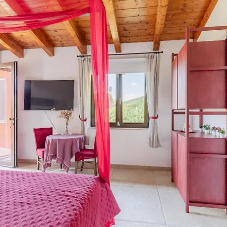 Le Dame Maneggio & Agriturismo, Marche