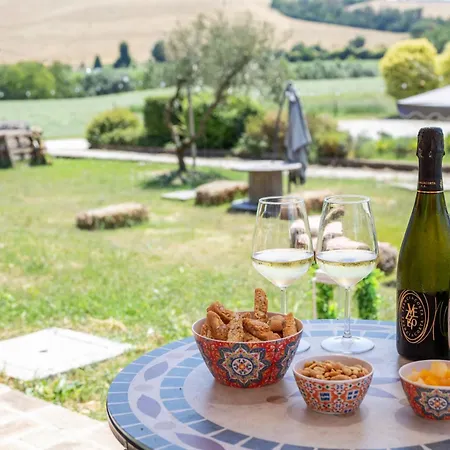 Le Dame Maneggio & Agriturismo, Marche *