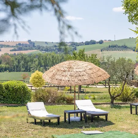 Le Dame Maneggio & Agriturismo, Marche